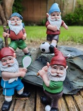 Garden Gnomes Sport Golf