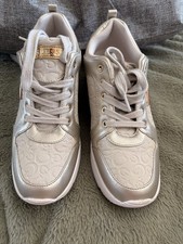 Women’s Gold & White Guess