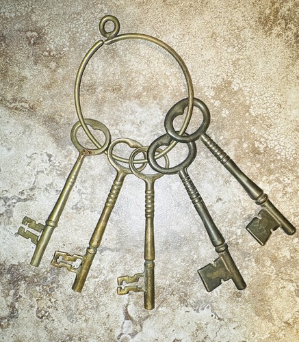 Vintage brass skeleton keys - vintage,