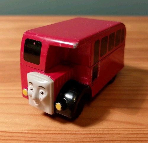 Bertie bus thomas friends - bus,