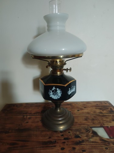 Beautiful antique oil - antique,