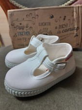 Cienta Spanish White Summer