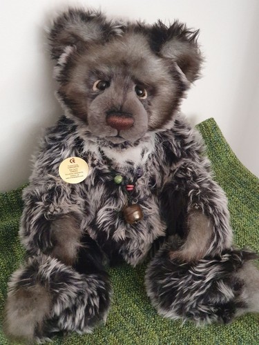 Original charlie bears oakley - original,