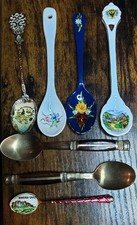 7 VINTAGE COLLECTORS TEASPOONS