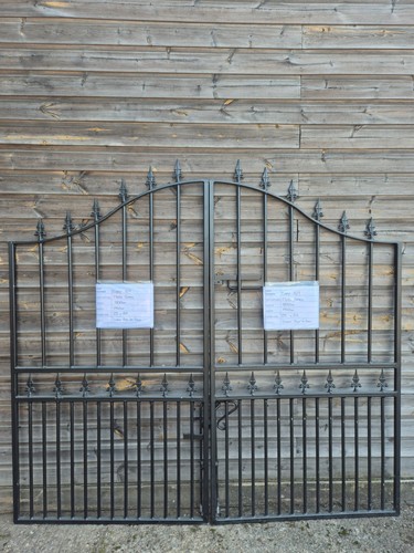 Spear top wrought iron style - wrought,