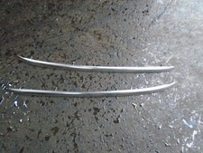 AUDI Q3 2017 8U PAIR OF CHROME ROOF RAIL BARS 8U0860021