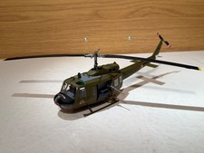FRANKLIN MINT 1:48 BELL UH 1D HUEY SOC TRANG TIGERS B11B572