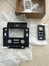 Land Rover Defender puma Double Din Fascia Kit 07-16