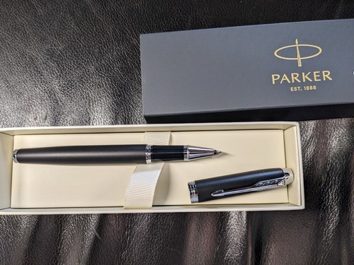 Bnib parker matt black - bnib,