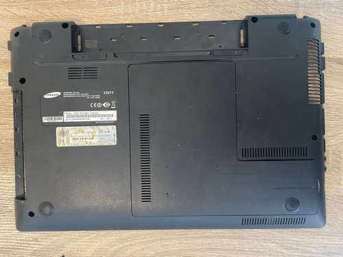 Samsung rv511 laptop base