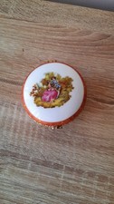 Regency Inspired Round Trinket