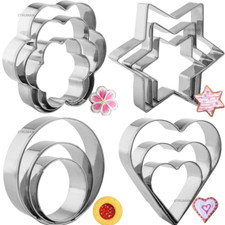 12 COOKIE CUTTERS ROUND HEART
