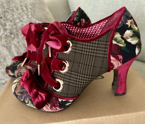 Joe browns vintage - vintage, ruby