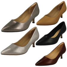Ladies Clarks Mid Heeled Court