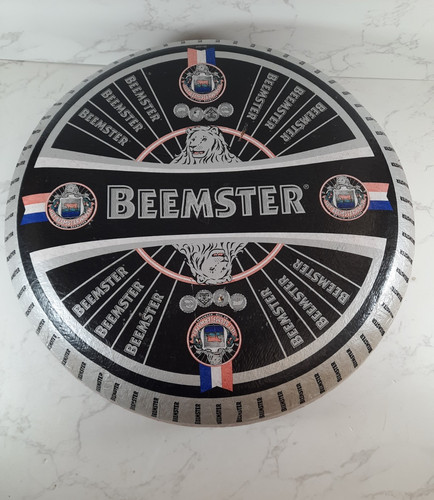 Faux food advertising beemster - food,