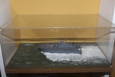 DIORAMA IN CASE MILITARY VESSEL (BZ15B)