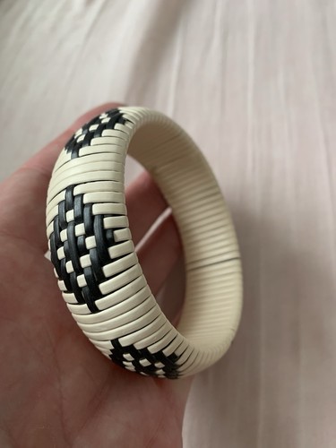 Ivory cream bracelet - ivory,