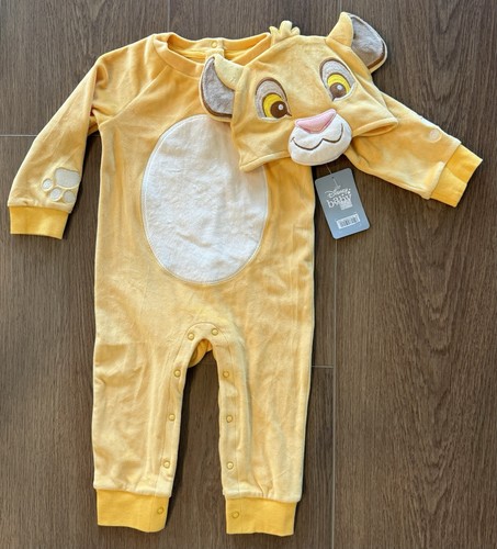 Disney store baby lion king - disney,
