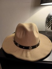 Primark Womens One Size Summer Festival Occasion Fashionable Hat Sun Protection