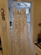 Sophia Tolli Ivory And Glitter