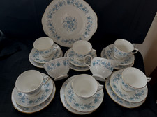 Colclough Braganza 21 PIECE