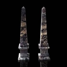Table Obelisk in Marble