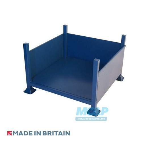 Metal stillage with - with, solid
