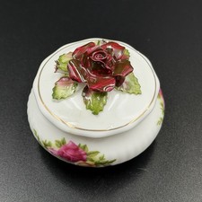 Vintage royal albert old - royal,