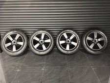 Land rover defender 20 - 4, x