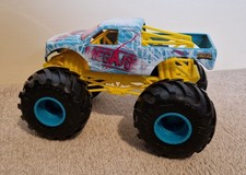 Hot Wheels Monster Truck Megajolt Truck Large