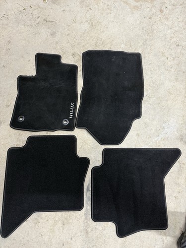 Genuine toyota carpet car mats - carpet,