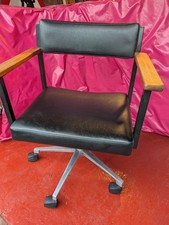 Vintage / Retro Office Chair, Swivel Base, Arm Rests,