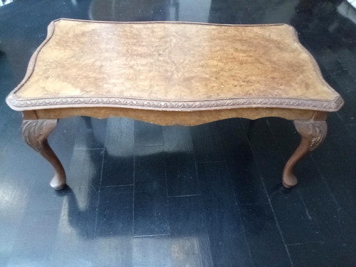 Burr walnut queen anne style - -,