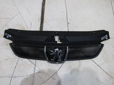 96-03 Peugeot 406 Front Bumper