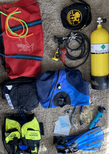 Dive gear lot dui drysuit - lot,