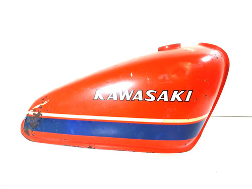Petrol tank fuel - /,