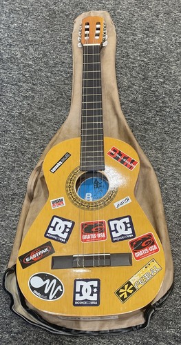 Clasico classical guitar - bm,