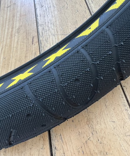 Maxxis hookworm black 24x2 - maxxis,