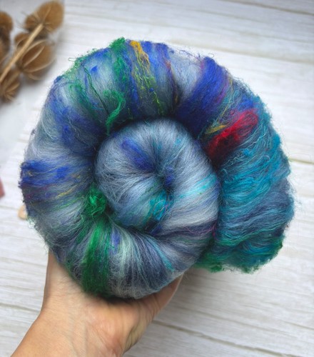 Hand carded art batt mixed - hand,