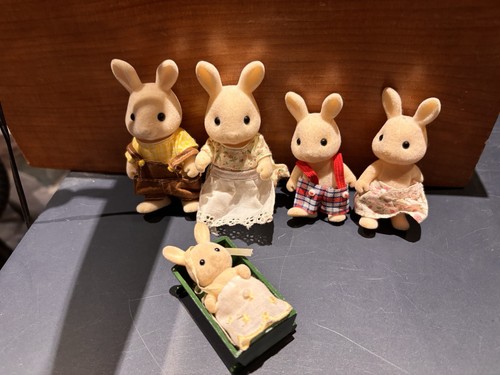 Sylvanian families white - sylvanian,