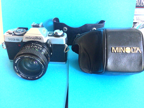 Minolta 35mm slr - xg-2,