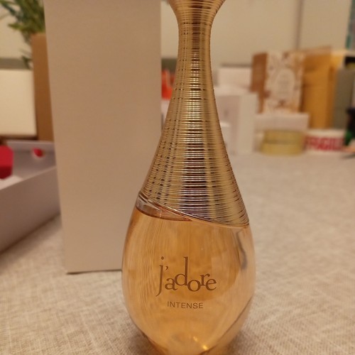 Adore intense parfum sold - j’adore,