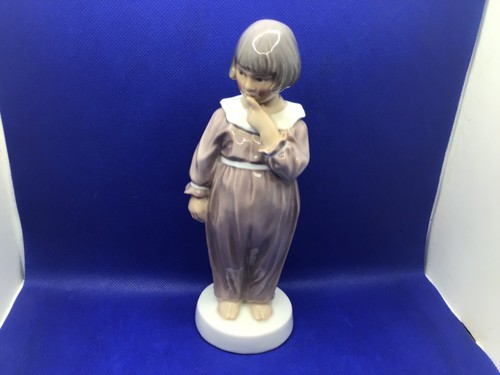 Dahl jensen porcelain figurine - dahl,