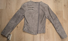 Heeli Exclusive Collection