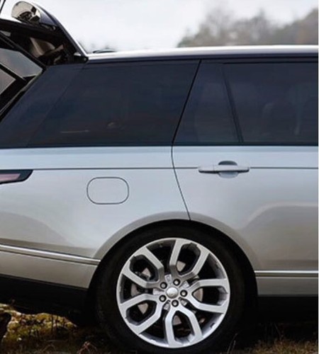 Genuine range rover - 22",