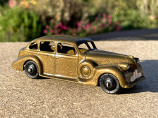 Vintage Dinky Toys Buick Viceroy Saloon - Restored Good Condition #39d