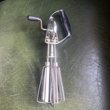 VINTAGE Egg Whisk Hand Crank
