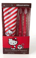 Hello Kitty × MOON Oral