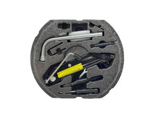 AUDI A3 8P REAR BOOT CAR JACK