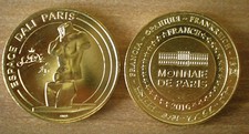 Medal Tourism Montmartre Dali